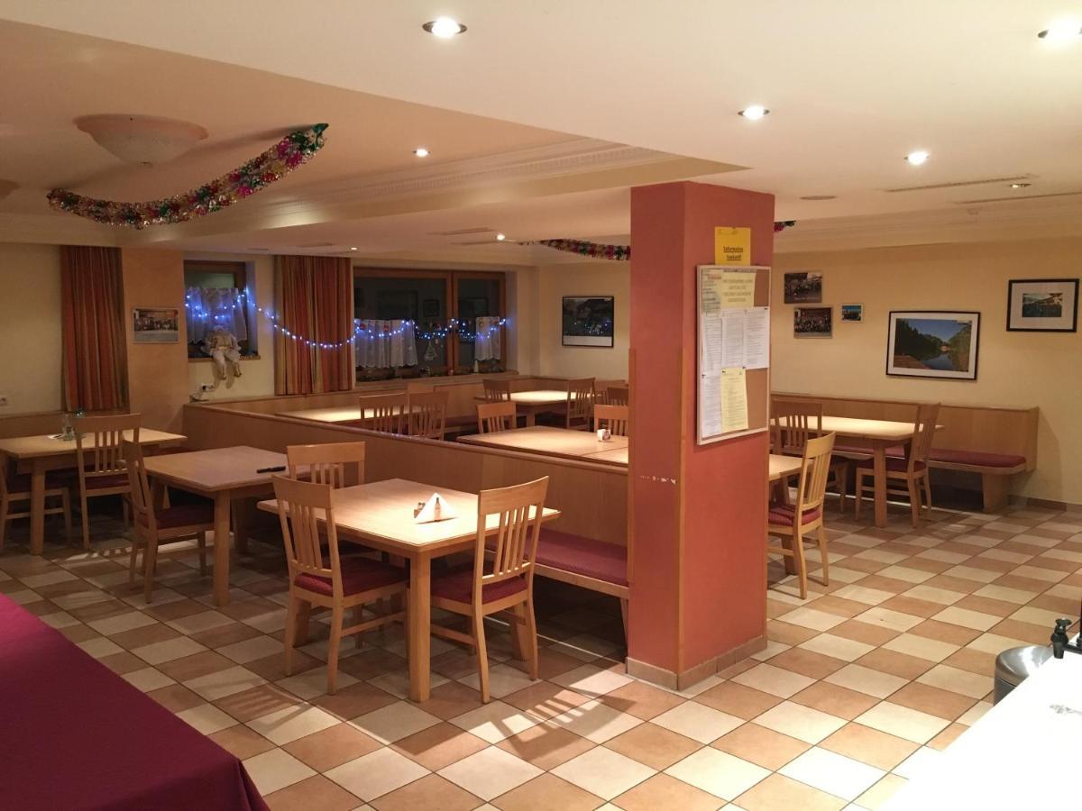 Gassnerwirt Radfeld Hotel Ngoại thất bức ảnh
